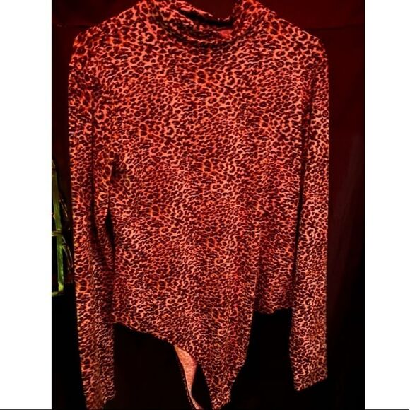 Cheetah body suit queen size - Picture 1 of 3